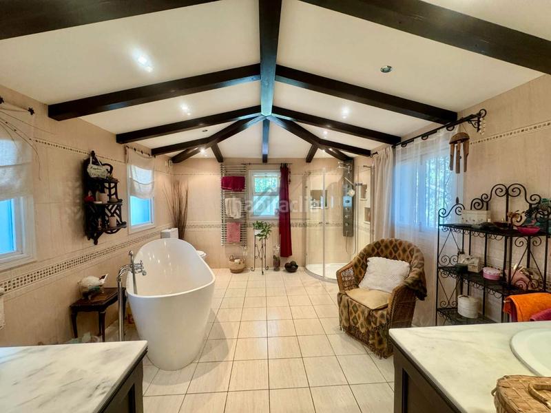 Foto 37b411fe-b50f-4bc2-9c8c-6220fb3ba735. Xalet amb aparcament piscina a Casablanca - La Viñuela Benalmádena