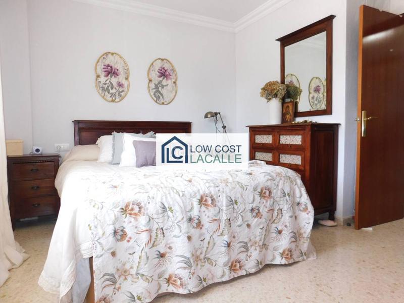 Foto 3724d89e-6c37-447a-bd8a-e5b8a0ecbb22. Casa con parcheggio in El Altillo Jerez de la Frontera