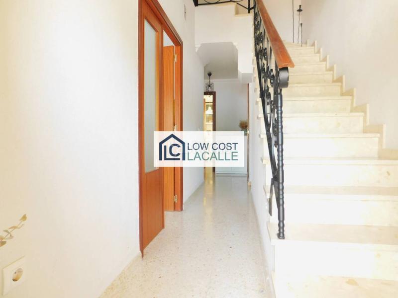 Foto 5d05010c-ae53-4671-8f29-bfcdc9bd066c. Casa con parcheggio in El Altillo Jerez de la Frontera