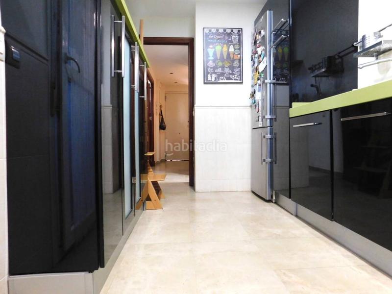 Foto 54fe1984-093b-4fc4-85c4-84fe4b4c7d80. Casa lowcost lacalle presenta en exclusiva amplia vivienda adosada con dos garajes subterraneos y piscina comunitaria en Puerto Real