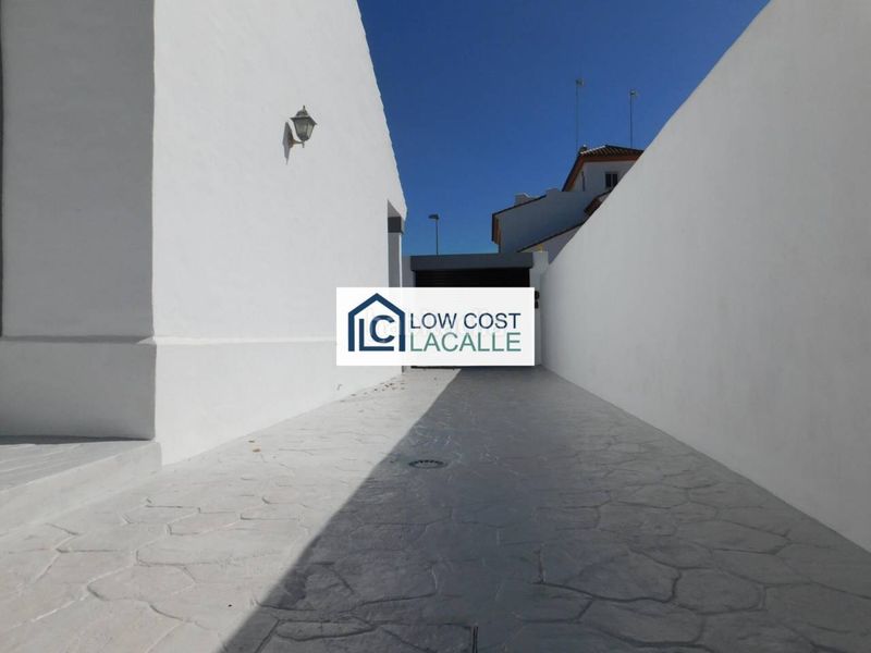 Foto 46beabe8-a07b-404e-9df9-a8e61b43ba55. Casa amb aparcament a Virgen del Mar Rota