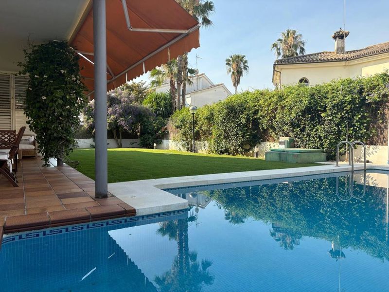 Foto acd571de-00f3-40fc-b202-abb1b6bdc7b4. Casa amb aparcament piscina a El Altillo Jerez de la Frontera