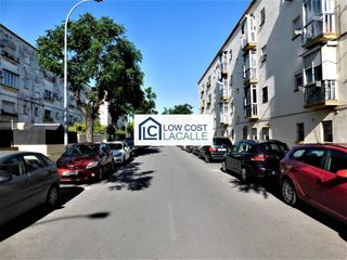 Pis a Calle JUAN ANTONIO ROMERO