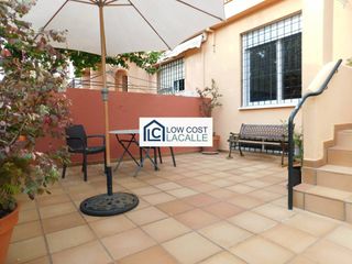 Casa  Avenida altillo. Lowcost lacalle presenta en exclusiva amplia vivienda adosada en
