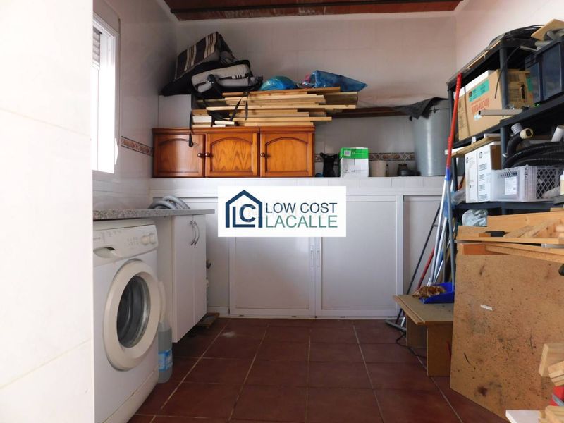 Foto 4c36e1f4-8694-46fe-b67f-e92e13981c63. Casa amb aparcament a El Rocío - La Milagrosa Jerez de la Frontera