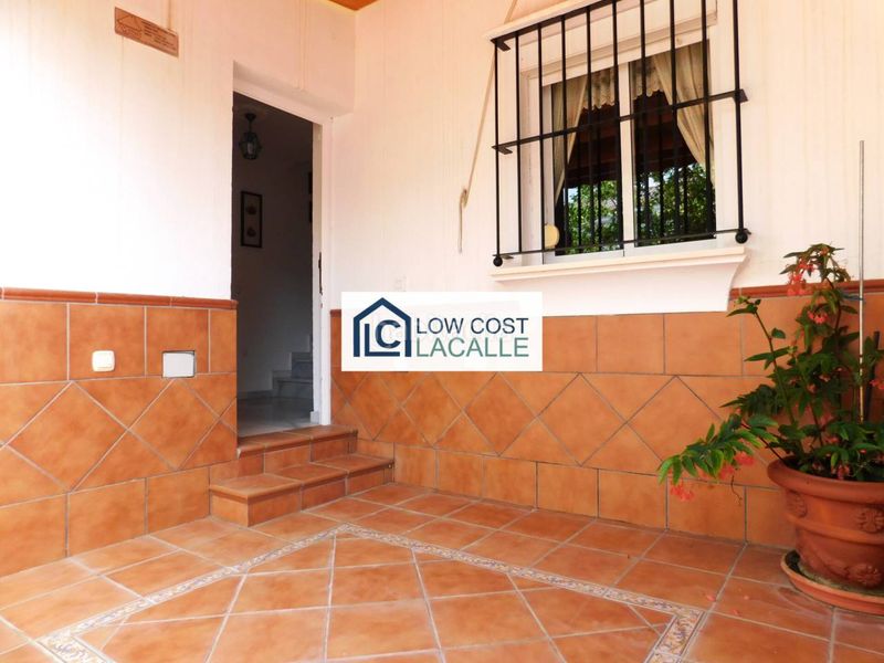 Foto 94a3c817-36f8-4bd3-85e1-3746b1db6eac. Casa amb aparcament a El Rocío - La Milagrosa Jerez de la Frontera