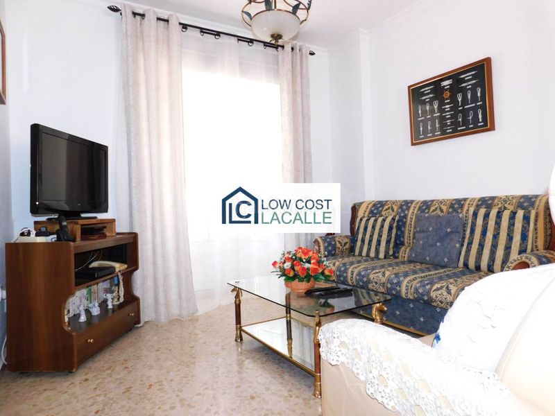 Foto b7e9cfcc-c1ee-4dcd-a188-0b1e7da332b3. Casa amb aparcament a El Rocío - La Milagrosa Jerez de la Frontera