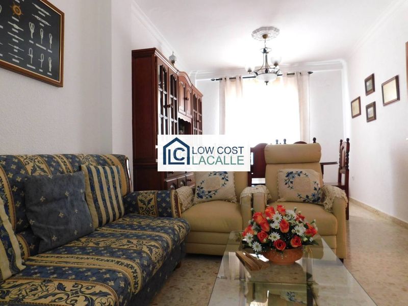Foto cf0ea59e-b300-4648-8794-cf763c63683b. Casa amb aparcament a El Rocío - La Milagrosa Jerez de la Frontera