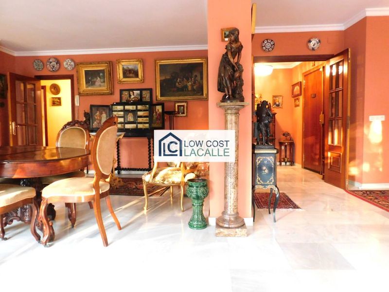 Foto 49fbce17-0a67-44a9-8bb3-455d38421513. Pis a Centro Jerez de la Frontera