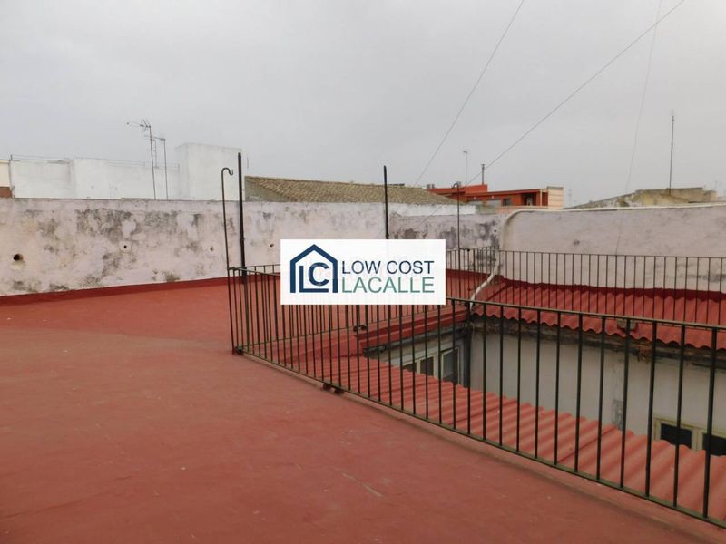 Foto c7b6d2e1-c5ad-4d46-acad-70ddb11cc813. Pis a Centro Jerez de la Frontera