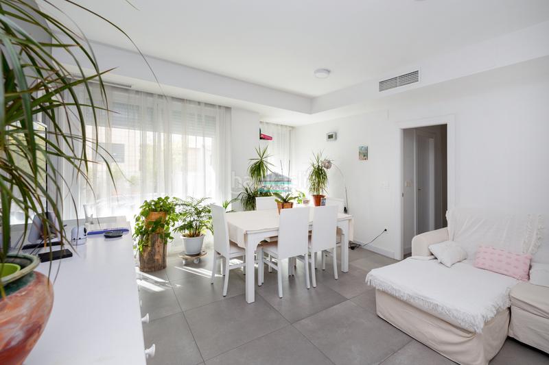 Foto 61a051df-4cb0-4966-87ec-a16ea48ad5a2. Flat with heating parking pool in Poniente Armilla