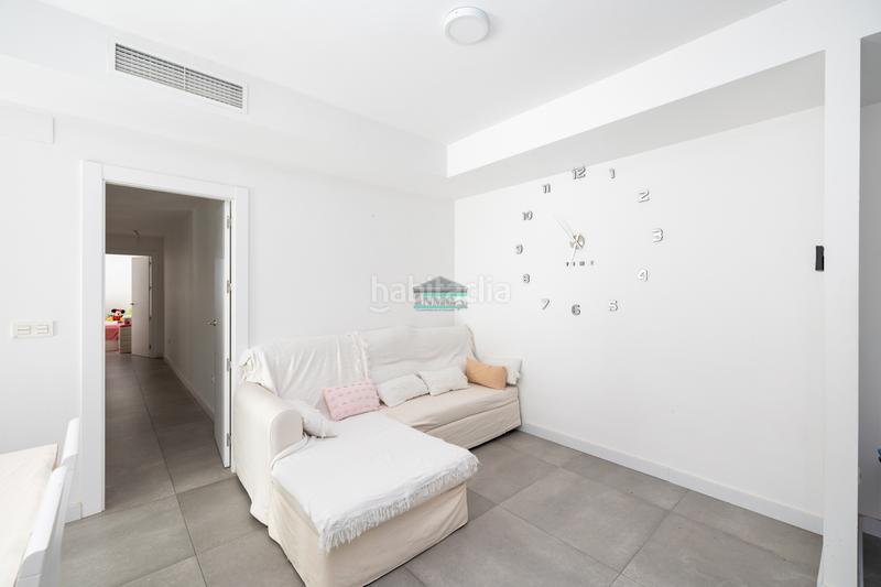 Foto e64ceeaf-eb3c-4642-949d-6c4b8e2c9903. Piso en Poniente Armilla