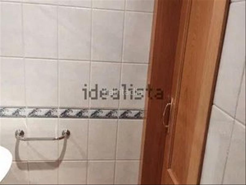 Foto d251a659-1a32-4d86-b65d-8af00deb3598. Flat with heating parking in Camino de Ronda Granada