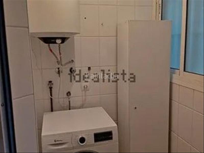 Foto d9f8e6a2-4535-438b-8d6c-0fa88f45c45a. Flat with heating parking in Camino de Ronda Granada