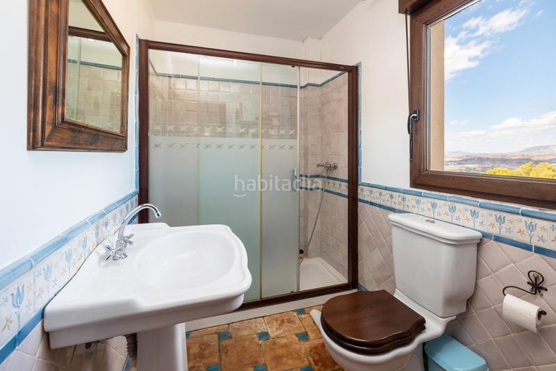 Foto 1e67de1a-21cf-47e5-9524-3937924f58d6. Chalet en Altos de la Zubia Zubia (La)