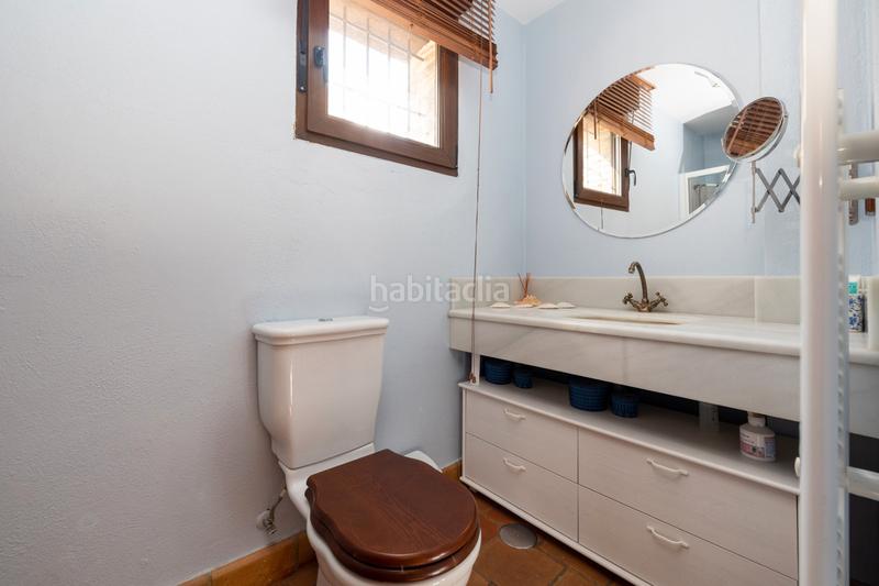 Foto 7bba0a26-b522-46ca-b0f8-40d49073e941. Xalet amb calefacció aparcament piscina a Altos de la Zubia Zubia (La)