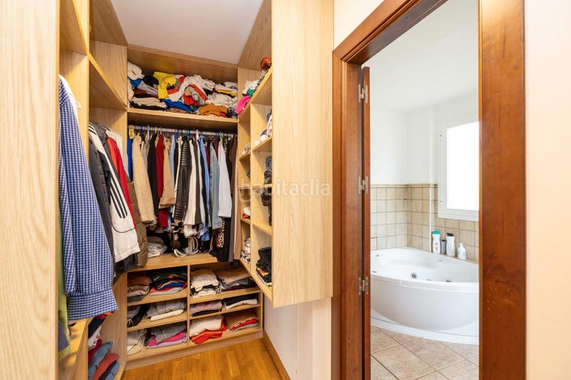 Foto 17798448-bd54-4bde-a0bc-03bb2ac3023b. Chalet mit heizung parking pool in La Zubia Ciudad Zubia (La)