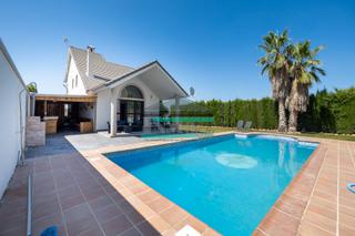 Chalet in Calle ajenjo 36