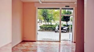 Local commercial à Calle Joaquina Eguaras 7