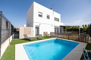 Chalet  Calle ibiza