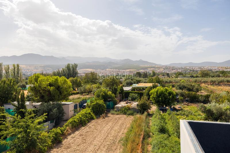 Foto 238ca100-fb5c-4f4c-8b65-6400b151a620. Chalet con camino riscaldamento parcheggio piscina in Ogíjares