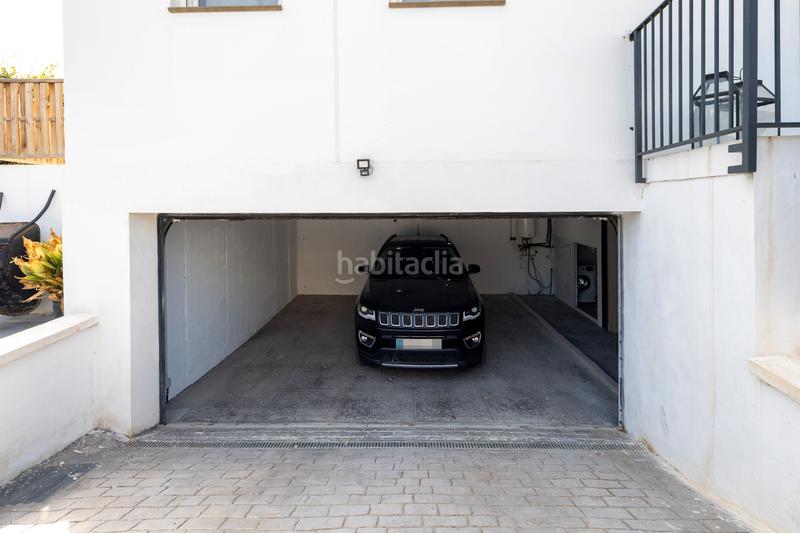 Foto 36e1b301-a8aa-48dc-b796-8174bac4f5ef. Chalet con camino riscaldamento parcheggio piscina in Ogíjares