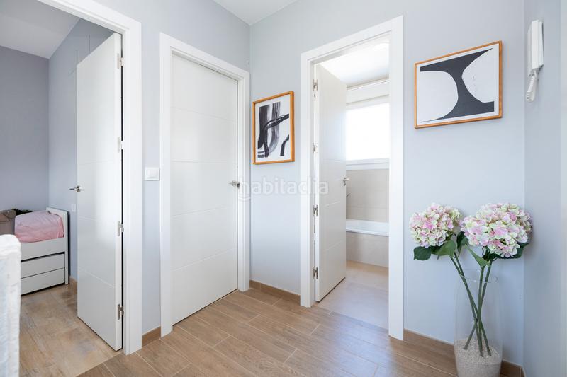 Foto 52cfba15-c492-43ee-a90a-6c869b9f8234. Chalet con camino riscaldamento parcheggio piscina in Ogíjares