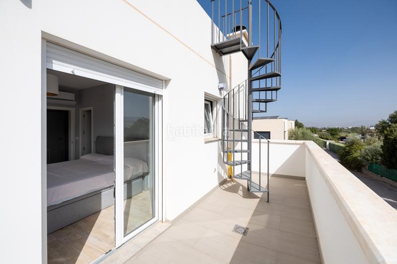 Foto 590fba7c-d487-4acc-a28d-84eb491c8d73. Chalet con camino riscaldamento parcheggio piscina in Ogíjares