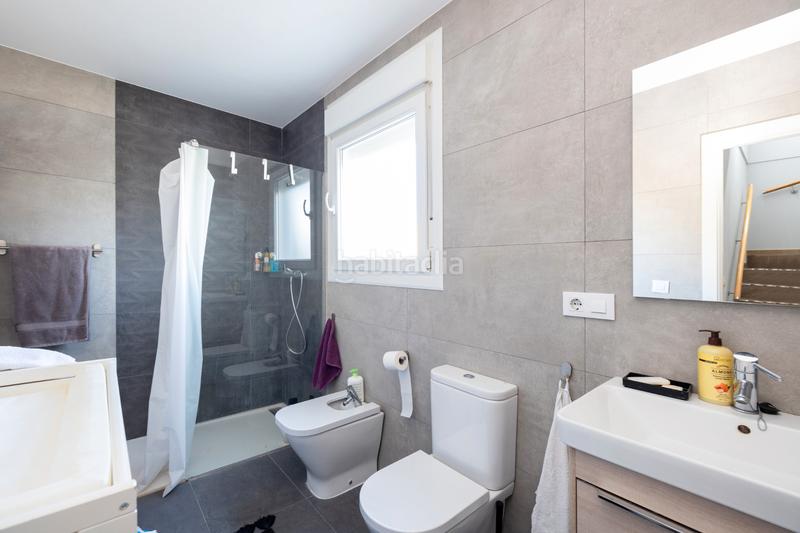 Foto b39a354d-6d9e-4cd9-9a12-d75653c6a8e3. Chalet con camino riscaldamento parcheggio piscina in Ogíjares