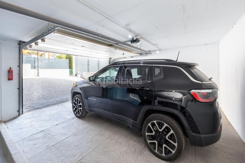 Foto e5983984-ae71-4c8b-b413-3417472b4694. Chalet con camino riscaldamento parcheggio piscina in Ogíjares