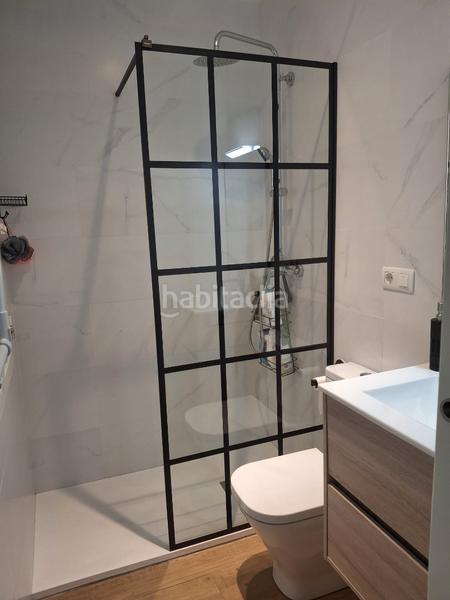 Foto ac84db26-9940-4311-8a52-1751b7c97395. Piso en calle azor 25 en Pajaritos Granada