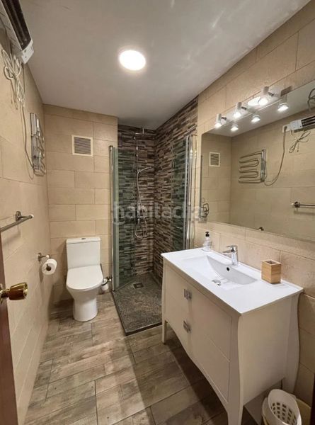 Foto af188086-0686-497d-91ac-f8083bc288e7. Pis a plaza pradollano 1 a Zona baja Sierra Nevada