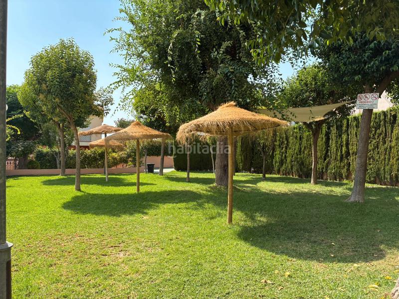 Foto d7a6f63f-cbb7-4d60-9e3e-1ed335671edb. Piso en avenida casa grande 2 en Gójar