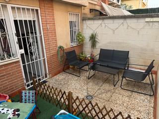 Semi detached house in Calle Carmen de Burgos