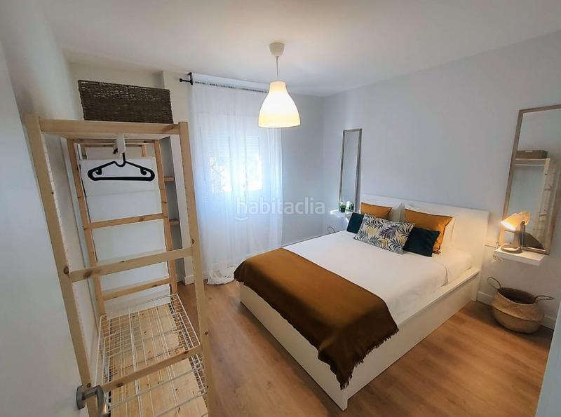 Foto a30879f7-3f24-4bf5-b56e-19b47f2ec9fa. Alquiler piso en calle isaac albeniz 4 en Pulianas