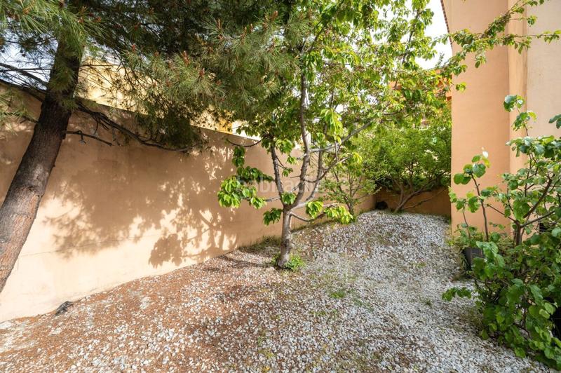 Foto 9611dd23-0557-4e9a-959c-b0c07ca7e5df. Chalet dans calle gredos 33a dans Altos de la Zubia Zubia (La)