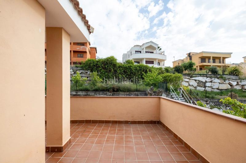 Foto d6a61ae1-f94a-4417-afbe-2f251c32f17f. Chalet dans calle gredos 33a dans Altos de la Zubia Zubia (La)