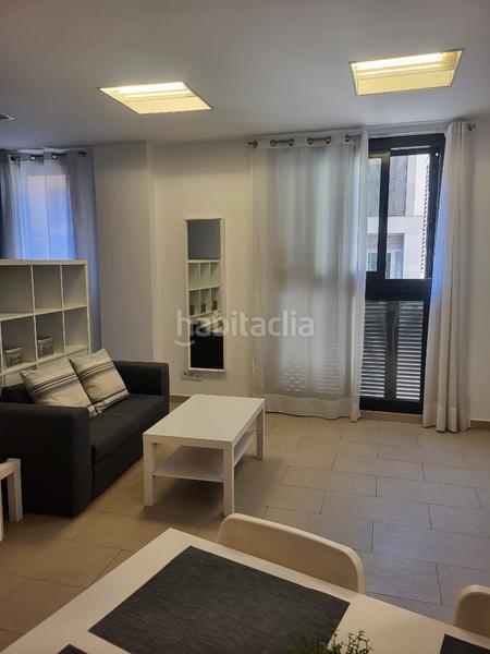 Foto cf2789c8-c232-4fd3-9315-a53c461de2d7. Monolocale con riscaldamento parcheggio in Centro - Sagrario Granada