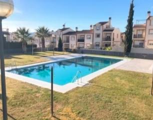 Semi detached house  Calle jorge luis borges