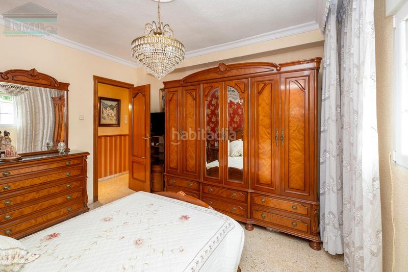 Foto 86b82d14-1253-4a82-af23-634cfab85c1c. Piso en avenida de cadiz 36 en Barrio de Zaidín Granada