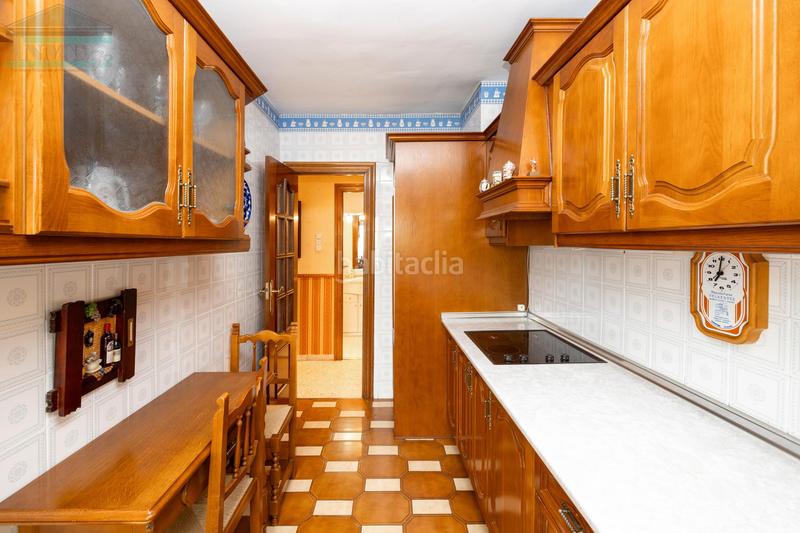 Foto c0707b6f-be5e-4c73-92fd-4c2c29719e01. Piso en avenida de cadiz 36 en Barrio de Zaidín Granada