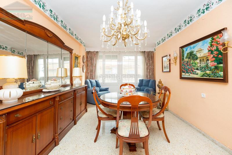 Foto ec917c31-94d6-4e55-8f4c-6416f6ca63ae. Piso en avenida de cadiz 36 en Barrio de Zaidín Granada