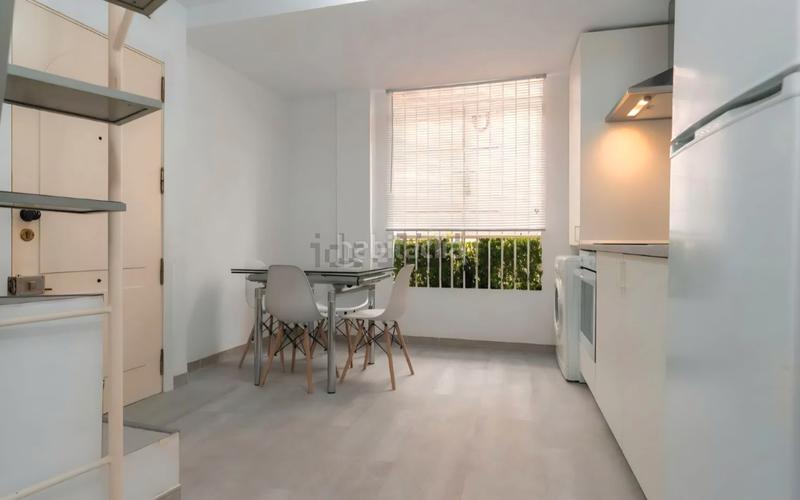 Foto 317c31c0-7257-443f-b86f-8bf3a917a4c7. Appartement dans calle comendadoras de santiago 13 dans Granada