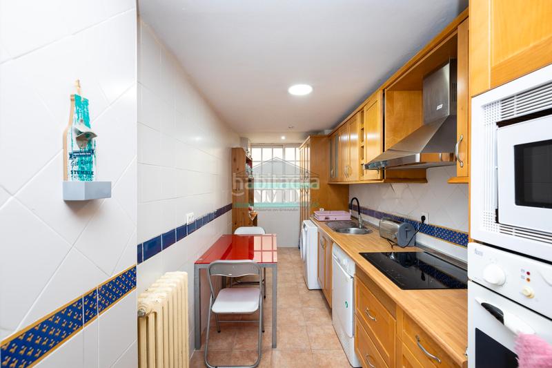 Foto 4720f071-6dee-4d27-bb91-f483fca3a67b. Appartement dans calle pedro antonio de alarcón 33 dans Granada