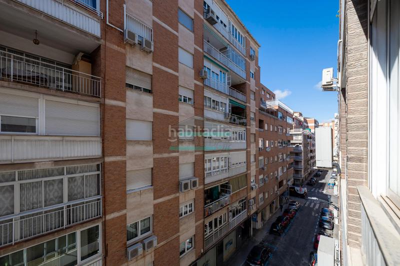 Foto fe257e40-0670-49e8-b0cc-18e0d814fe77. Appartement dans calle pedro antonio de alarcón 33 dans Granada