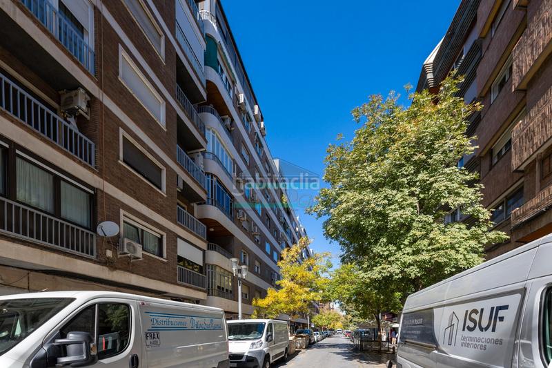 Foto 42ff808a-50d3-4fa3-8ae7-8898ffc8426b. Piso en calle pedro antonio de alarcón 33 en Camino de Ronda Granada