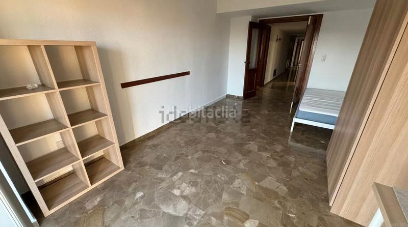 Foto bbe8d840-b2a9-4c5c-836b-06dc92730f95. Flat in avenida de la constitución 20 in Plaza de Toros Granada