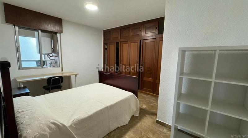 Foto f1294e0d-dc8b-4d57-a30d-dd8eb7ba3f83. Flat in avenida de la constitución 20 in Plaza de Toros Granada