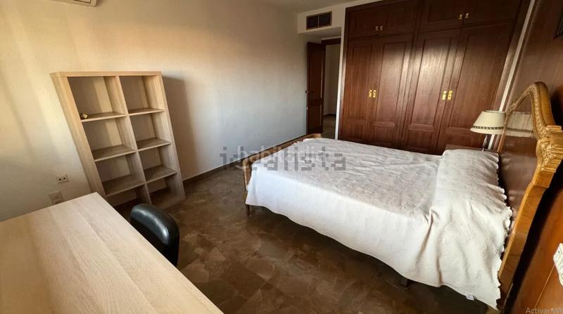 Foto 2b0a4a9e-2d4d-4c46-8042-3b97ebda88ab. Pis a avenida de la constitución 20 a Plaza de Toros Granada