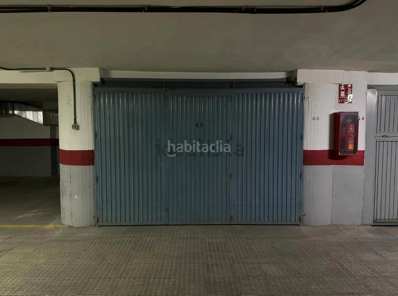 Foto 1d91a04d-675a-46fb-a5d7-3bd8f4ec6e8f. Piso en avenida de la constitución 20 en Plaza de Toros Granada